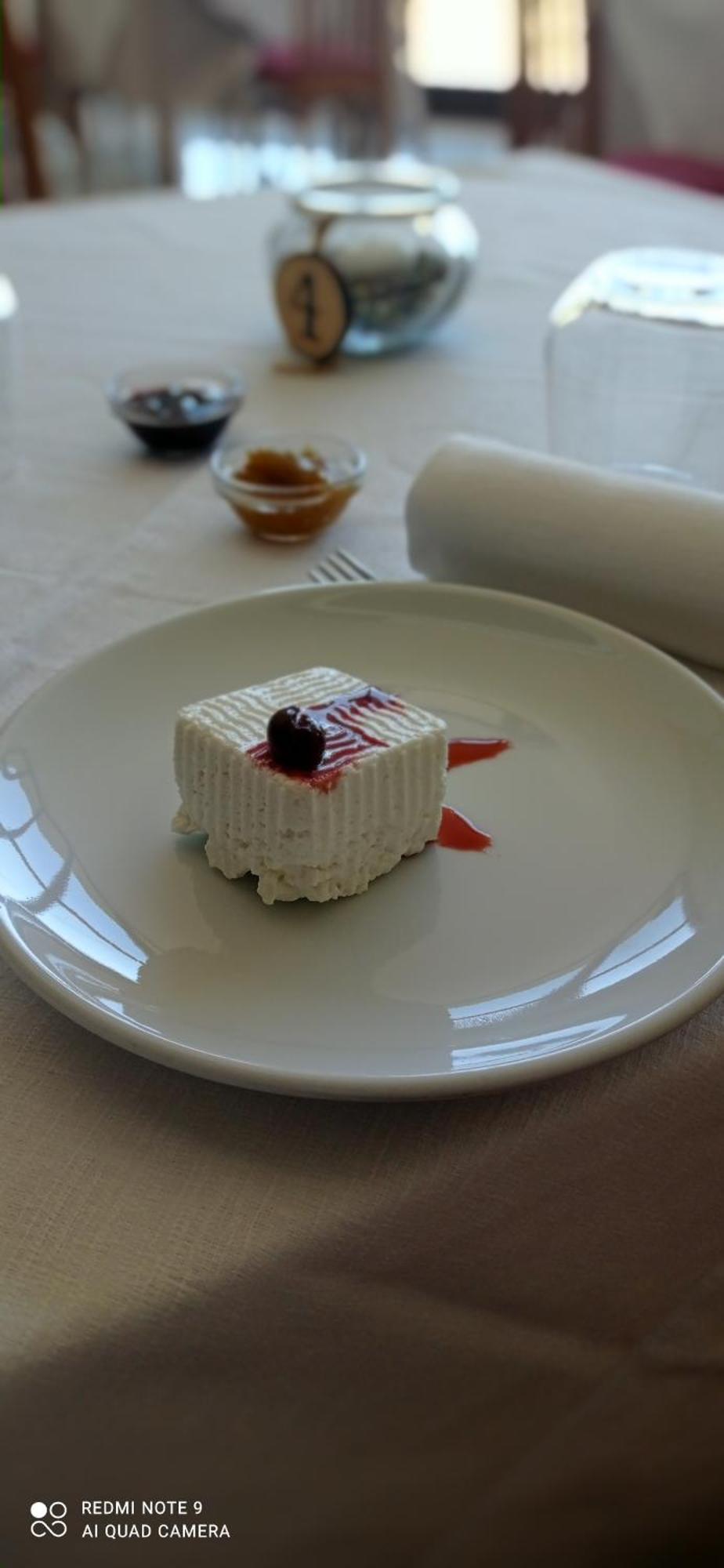 Terrae Eremis: Ristorante, Bar, B&B Roccamorice エクステリア 写真
